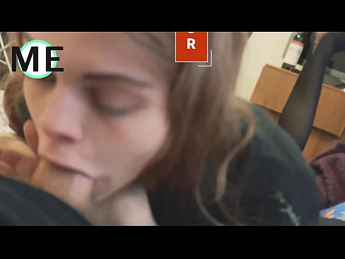 ❤️ Dîk qirika, pantyhose çirandin û pêlên çiryayî xweş ji bo hevdîtinê ❤️❌ Vîdyoyê porno li me ❌️